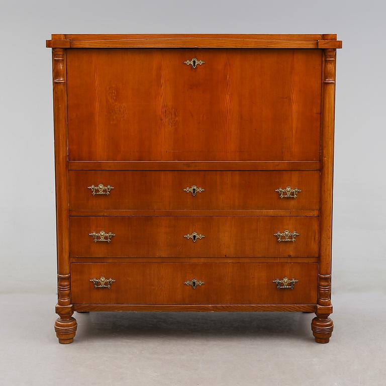 CHIFFONJÉ, Karl Johan, 1800-talets mitt.