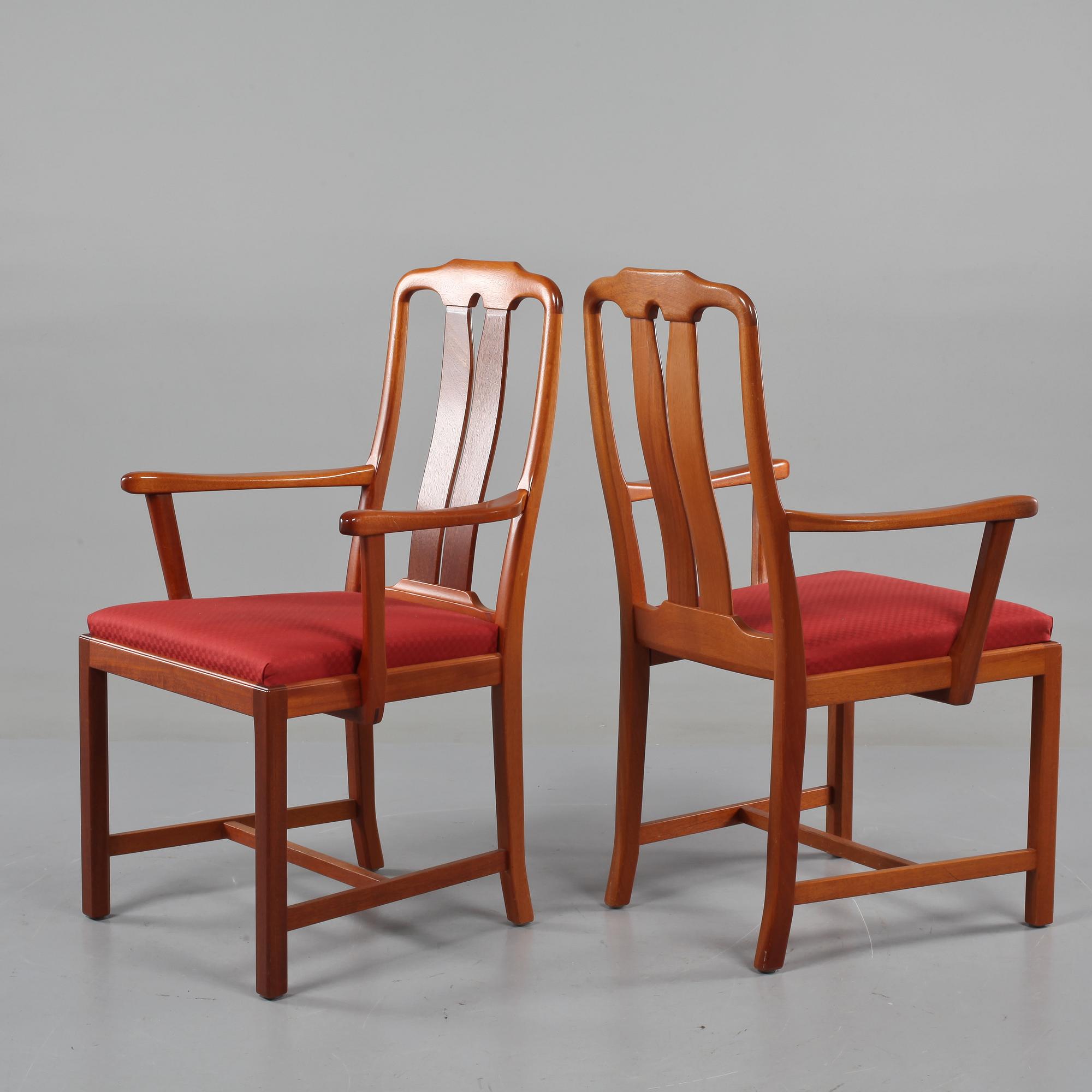 STOLAR, 6 st, samt KARMSTOLAR, ett par, "Ambassadör", Carl Malmsten, Rydéns Interiör, tillverkade 1985.