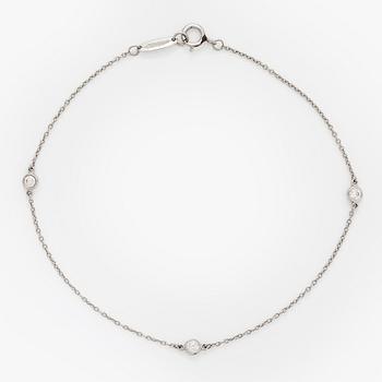 Tiffany & Co, Elsa Peretti, rannekoru, "Diamonds by the Yard", platinaa ja briljanttihiottuja timantteja.