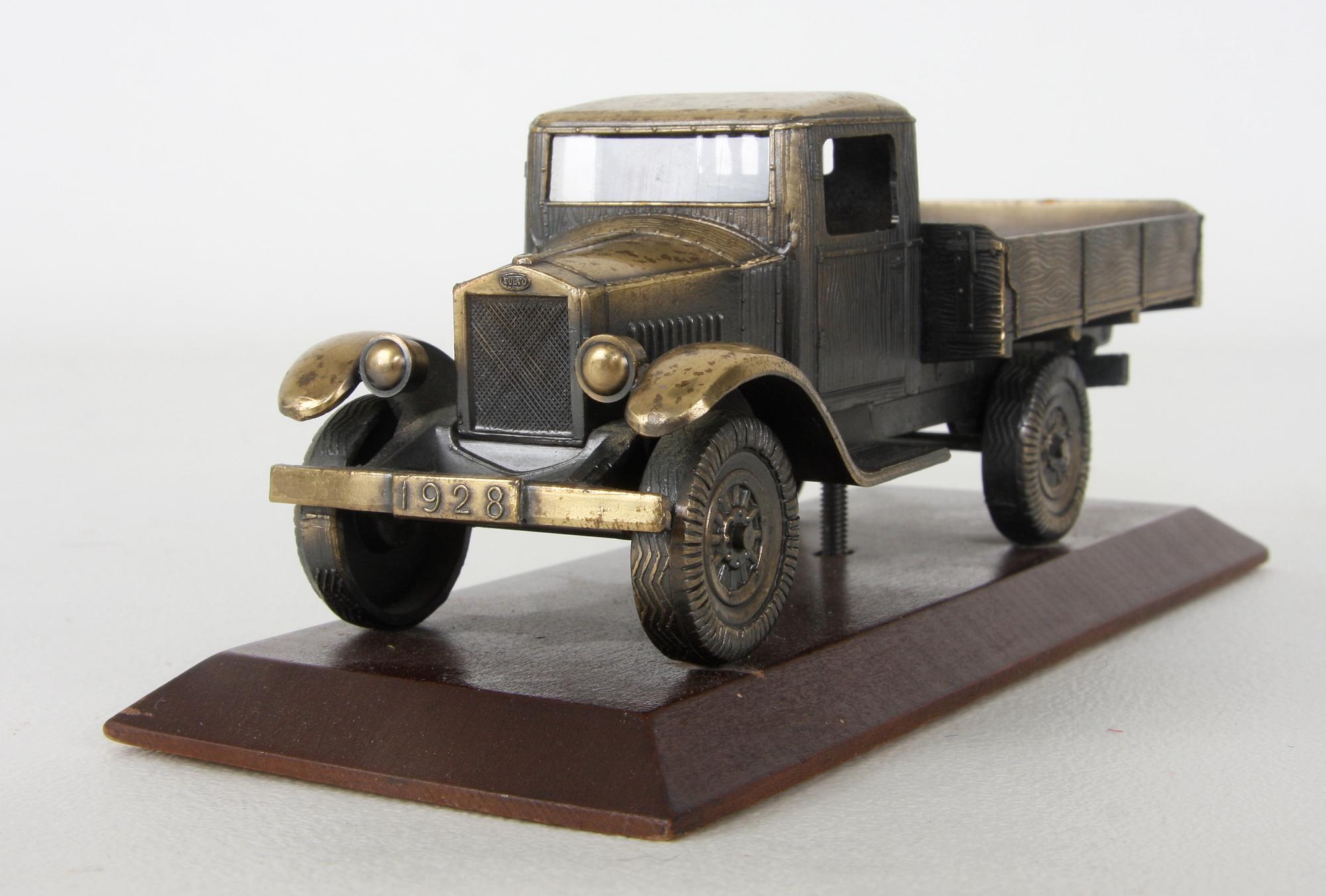 MODELLBIL, Volvo Jacob 1927.