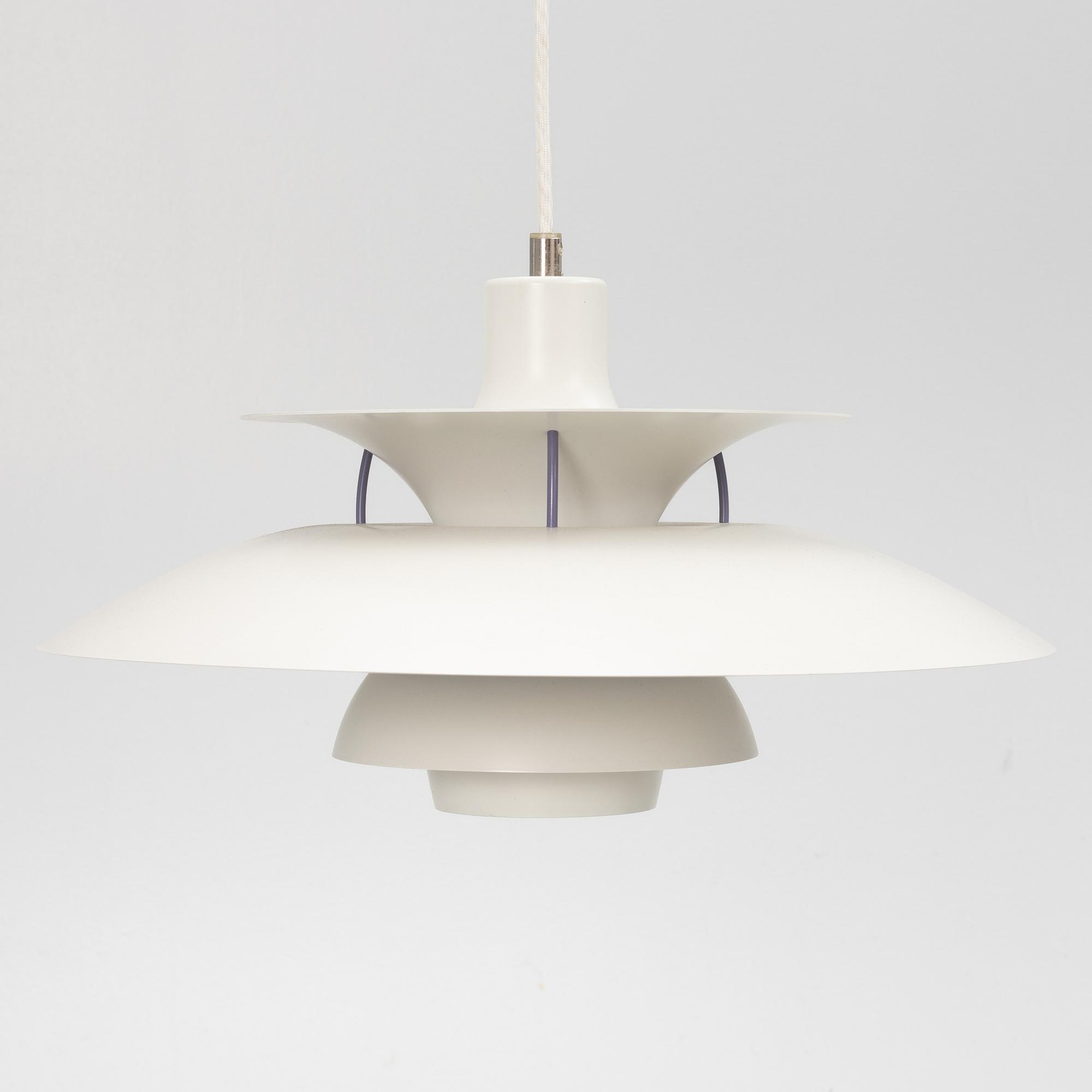 Poul Henningsen, taklampa, "PH5", Louis Poulsen, Danmark.
