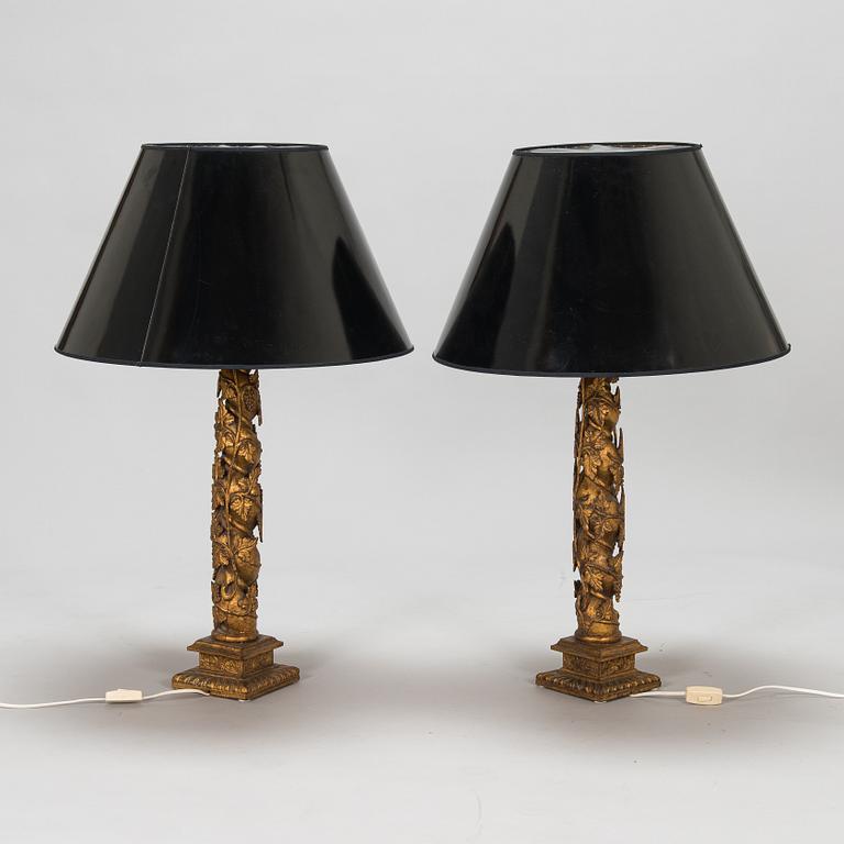 A pair of table lamps, late 20th century.
