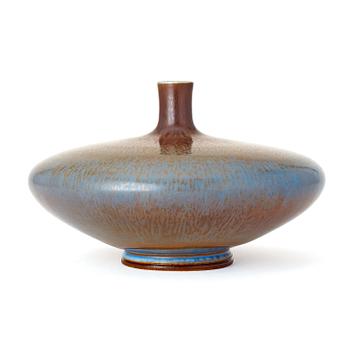 Berndt Friberg, a stoneware vase, Gustavsberg Studio 1973.