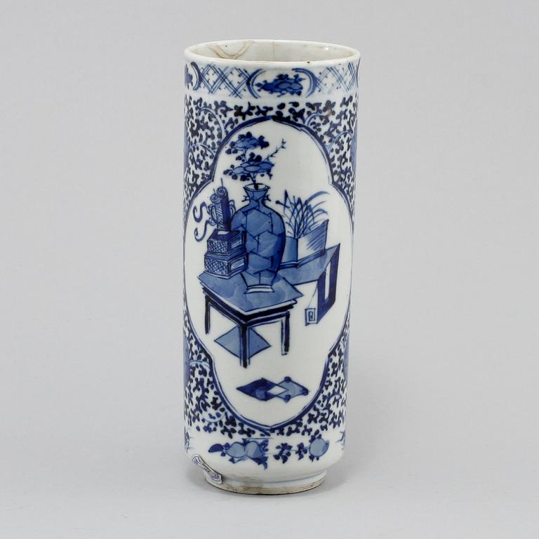 VAS, porslin, Kina, 1800-tal.