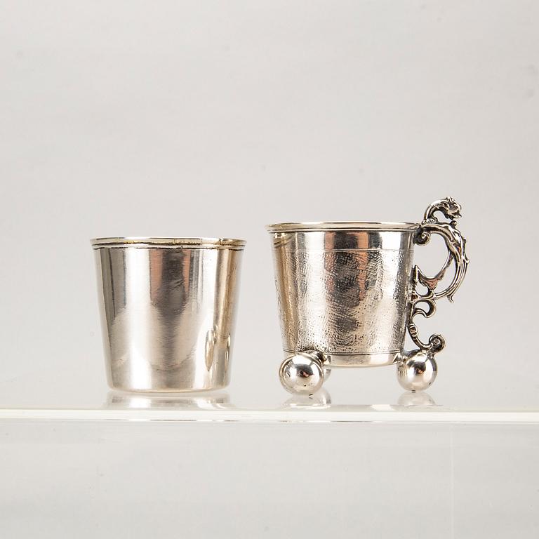 BÄGARE 2 st silver 1700-tal.