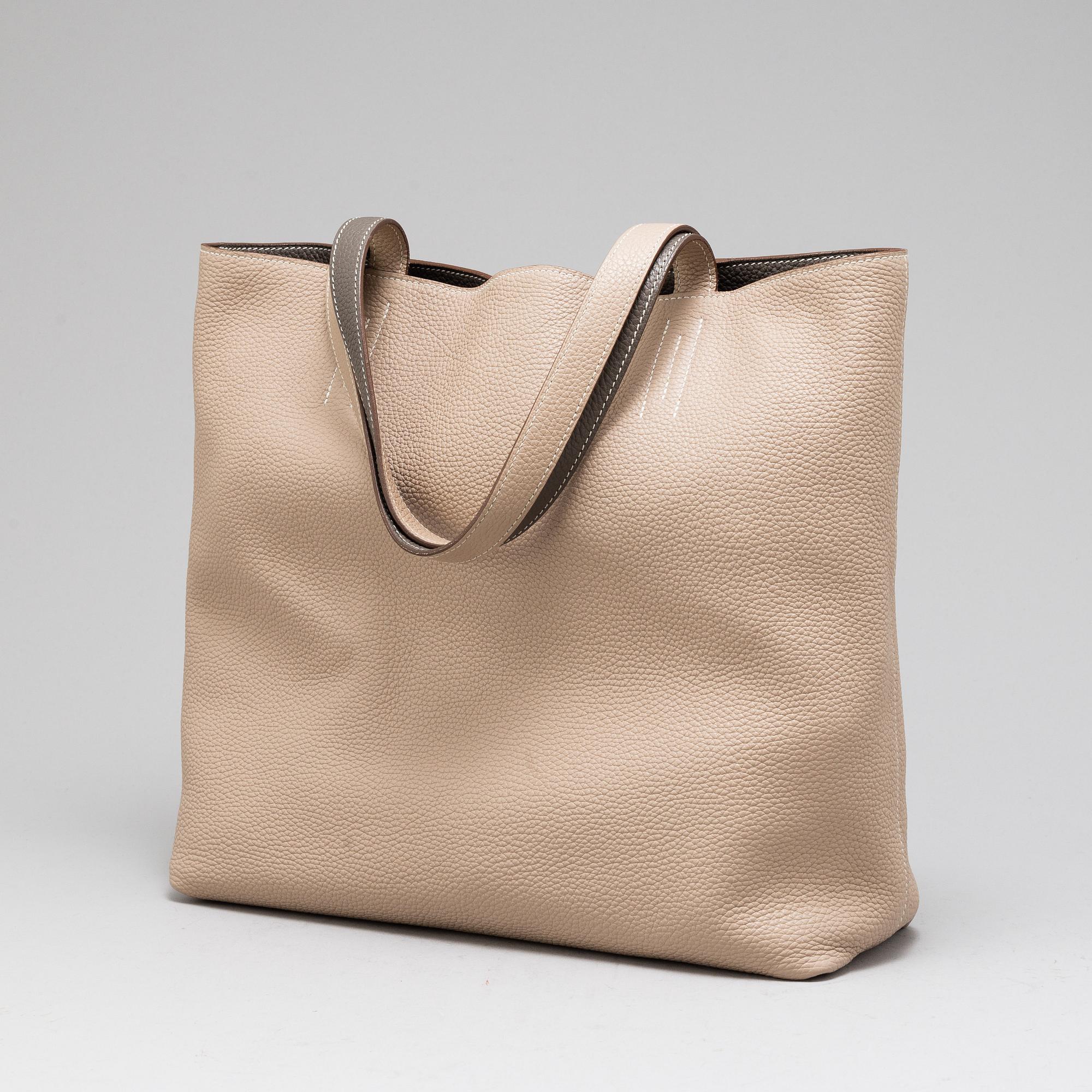 HERMÈS, a 'Double Sens 45' tote bag.