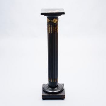 PILARI, renessanssityyli, 1800-luvun loppu.