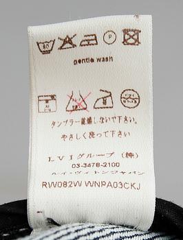 JEANS, Louis Vuitton.