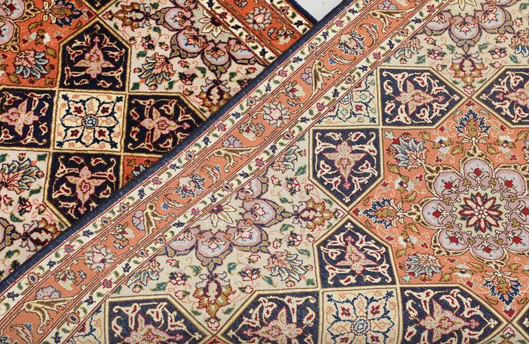 A part silk Tabriz runner, so called 50 Raj, approx. 300 x 77 cm.