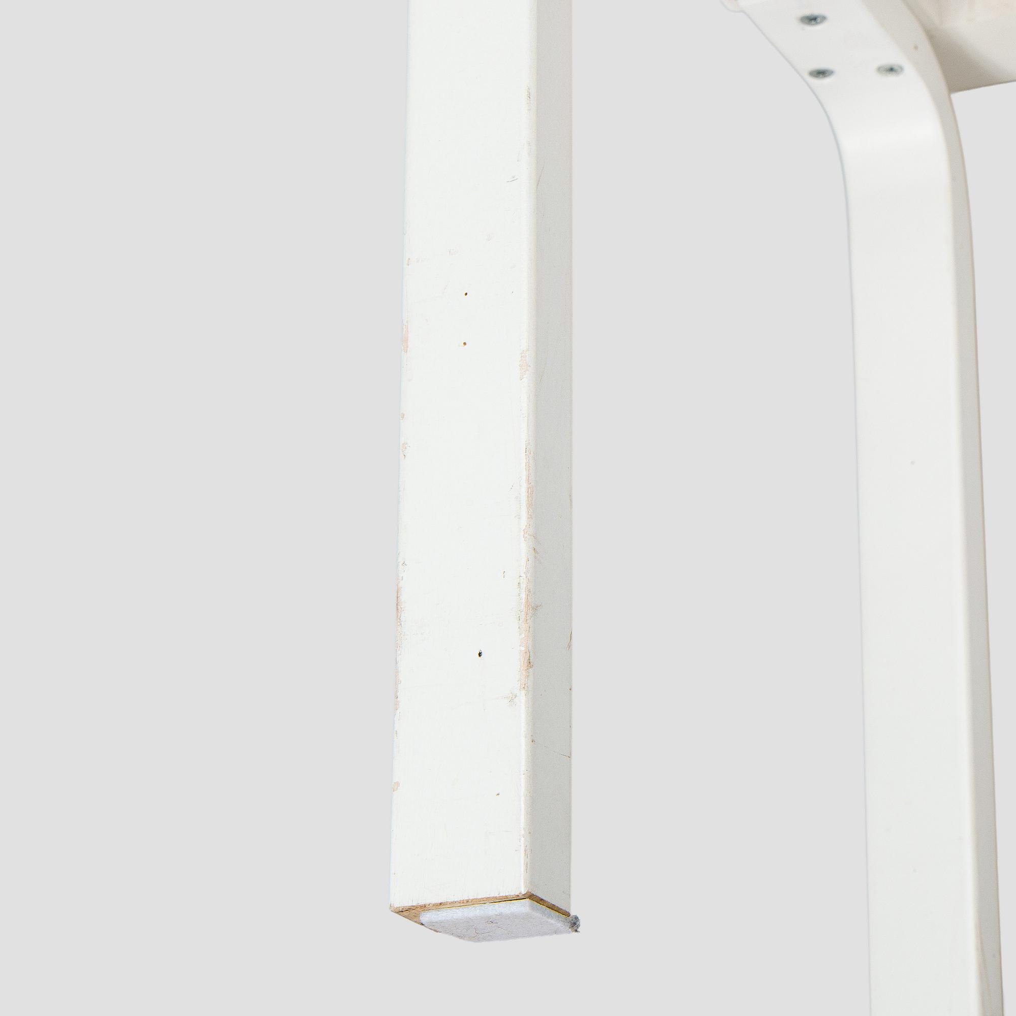 Alvar Aalto, penkki, 153B, Artek 2004.