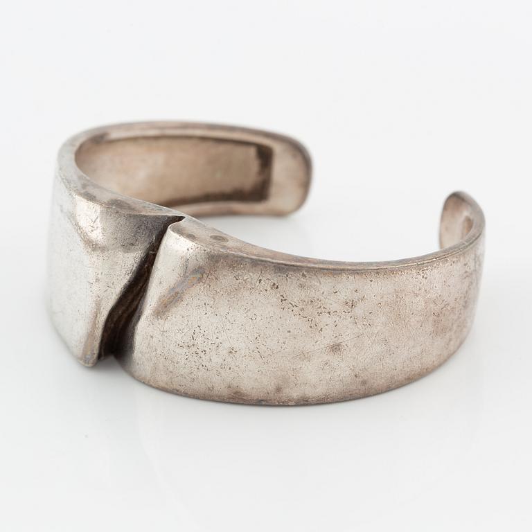 Björn Weckström, "Darina", armring, sterlingsilver. Lapponia 1971.