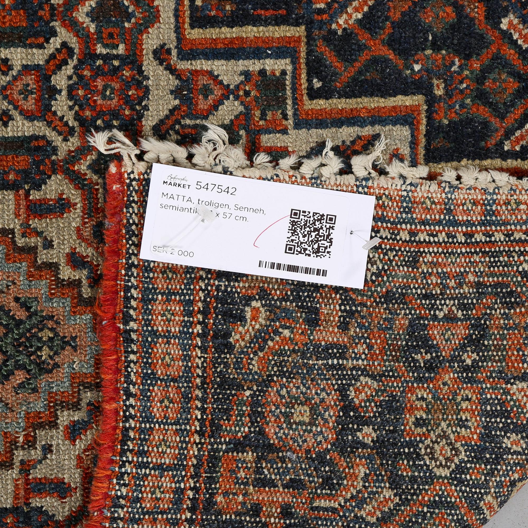 MATTA, troligen Senneh, semiantik, 91 x 57 cm.