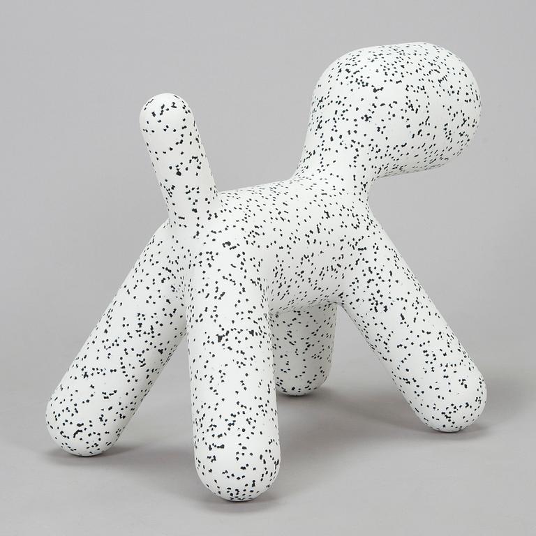 Eero Aarnio, "Puppy Dalmatian", Me Too Collection, Magis Italia, 2005.