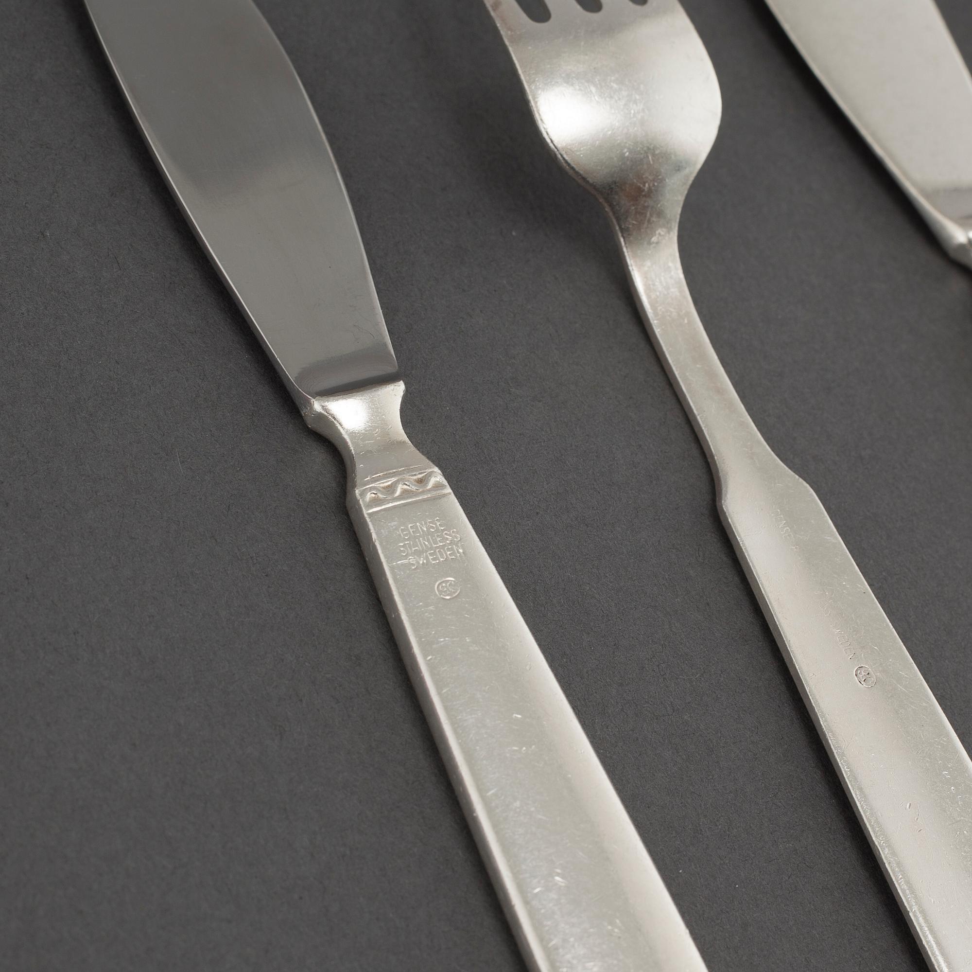 304 pieces of "Ranka" table ware, designed by Sven Arne Gillgren for Gense.