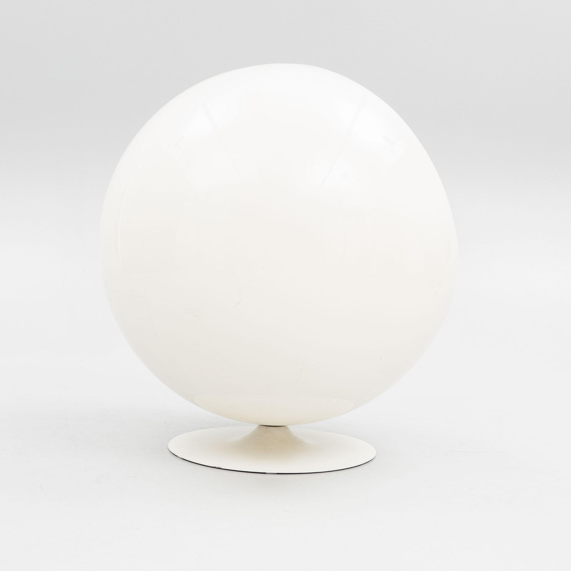 Eero Aarnio, a "Ball Chair", Adelta, Finland, post 1996.