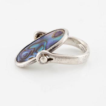 Vivianna Torun Bülow-Hübe, a ring, sterling silver and mother-of-pearl, Jakarta, Indonesia.