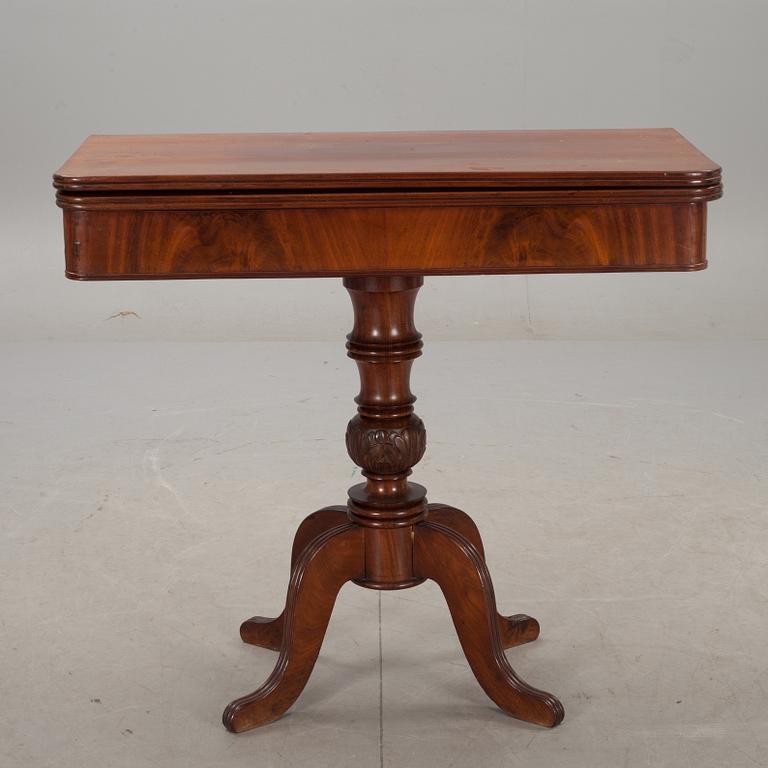 SPELBORD. 1800-tal.