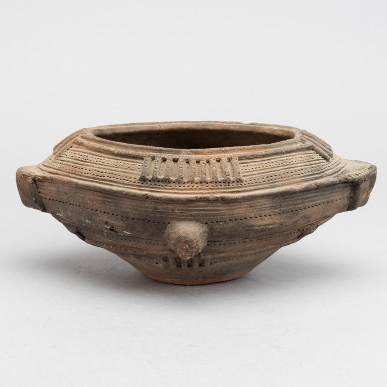 An African Benin earthenware bowl 20th century or older.