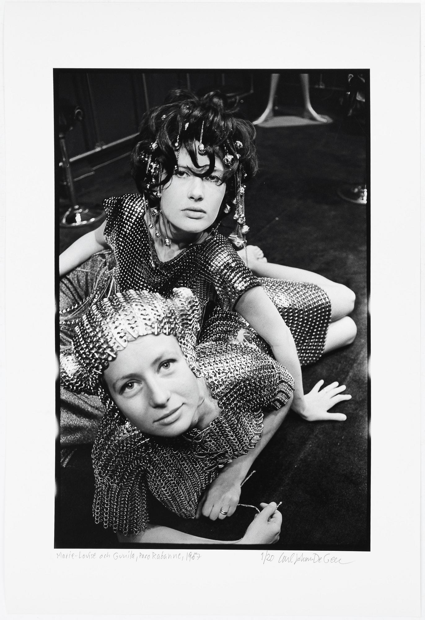 Carl Johan De Geer, "Marie-Louise och Gunilla, Paco Rabanne, 1967".