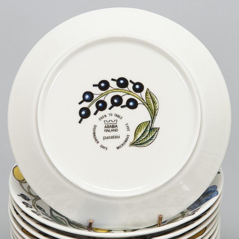 Birger Kaipiainen, a 51-piece set of 'Paratiisi' tableware for Arabia, Finland.