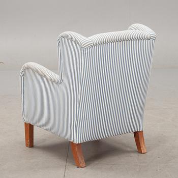 BARNFÅTÖLJ, 1900-tal.