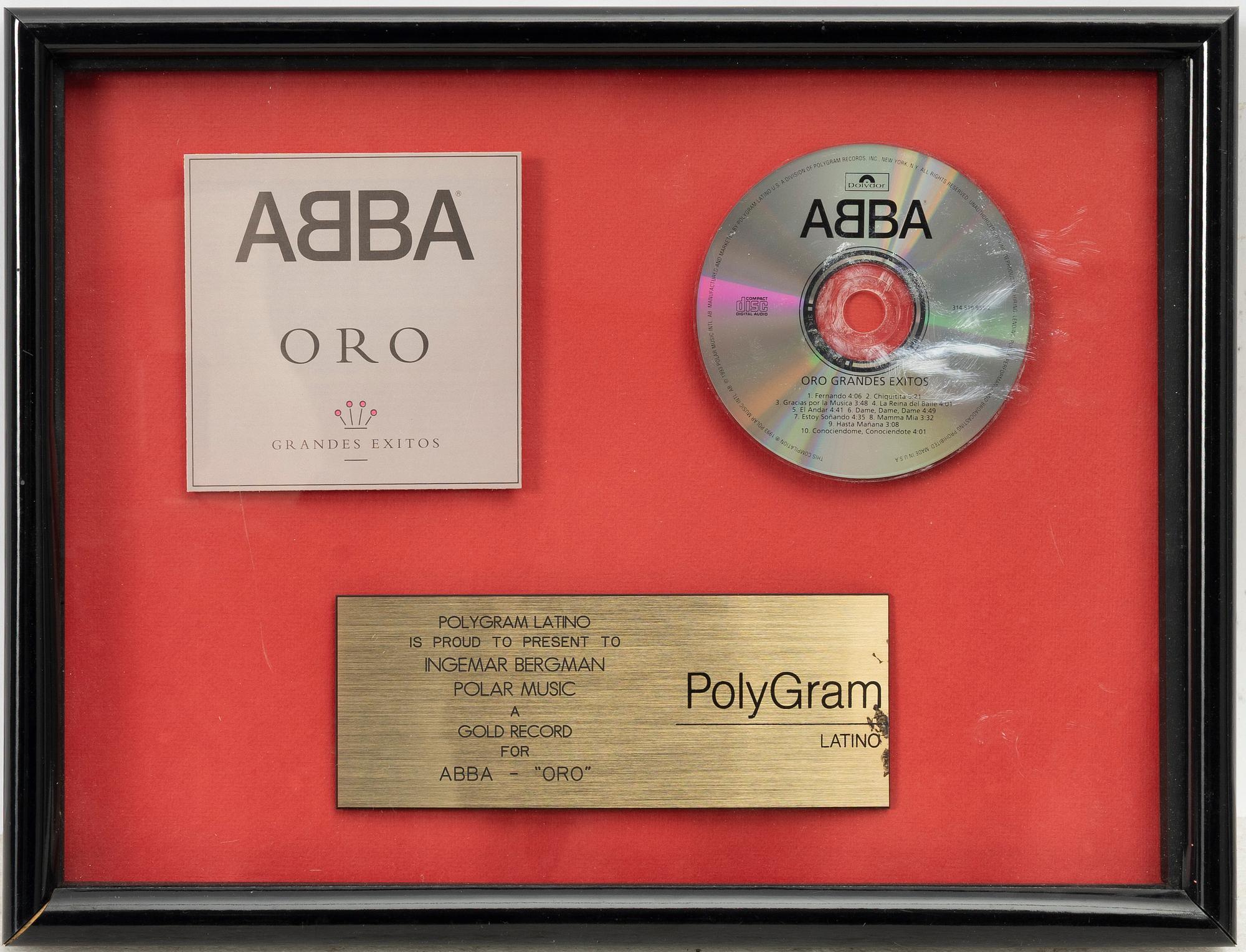 ABBA, "ORO", guldskiva, samt av Agnetha Fältskog signerat promotionmaterial.