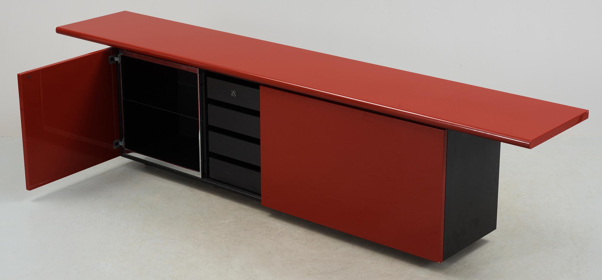 SIDEBOARD, ”Sheraton”, Lodovico Acerbis & Giotto Stoppino, Acerbis, Italien, formgiven 1977.