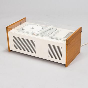 RADIOLEVYSOITIN ,"Phonosuper SK-5", Hans Gugelot & Dieter Rams, Braun AG, Saksa, 1950-luku.