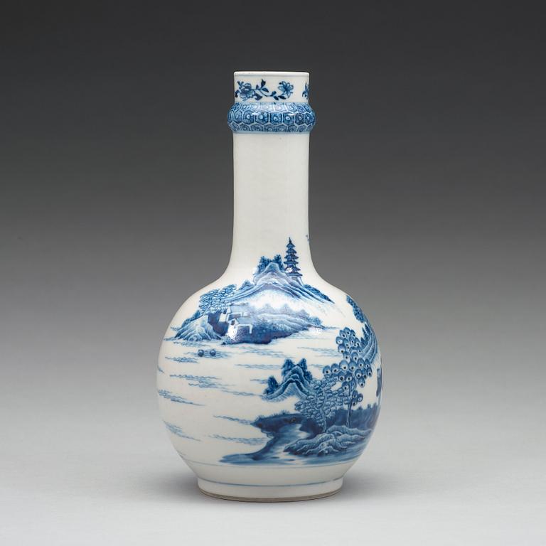 A blue and white vase, Qing dynasty, 18th Century.