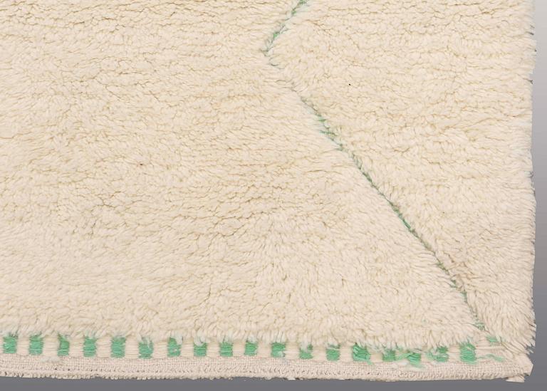 A CARPET, Morocco, ca 320 x 210 cm.