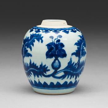 693. A blue and white jar, Qing dynasty, Kangxi (1662-1722).