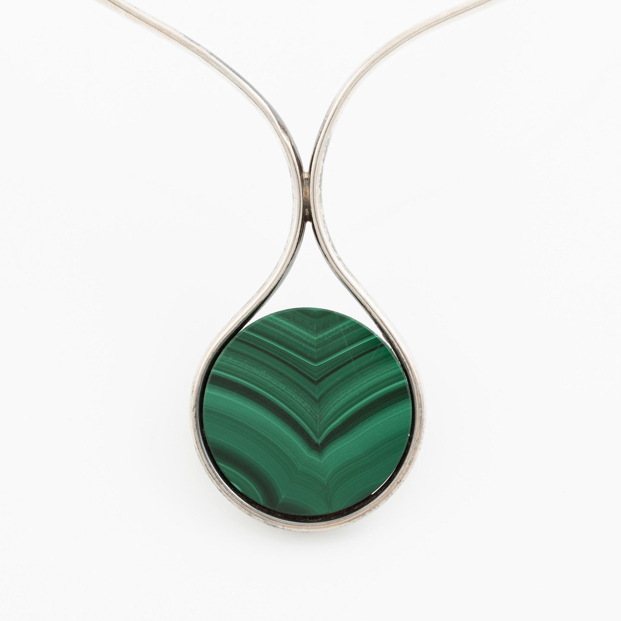 Per Dåvik for Alton, a sterling silver necklace with malachite, Falköping 1975.