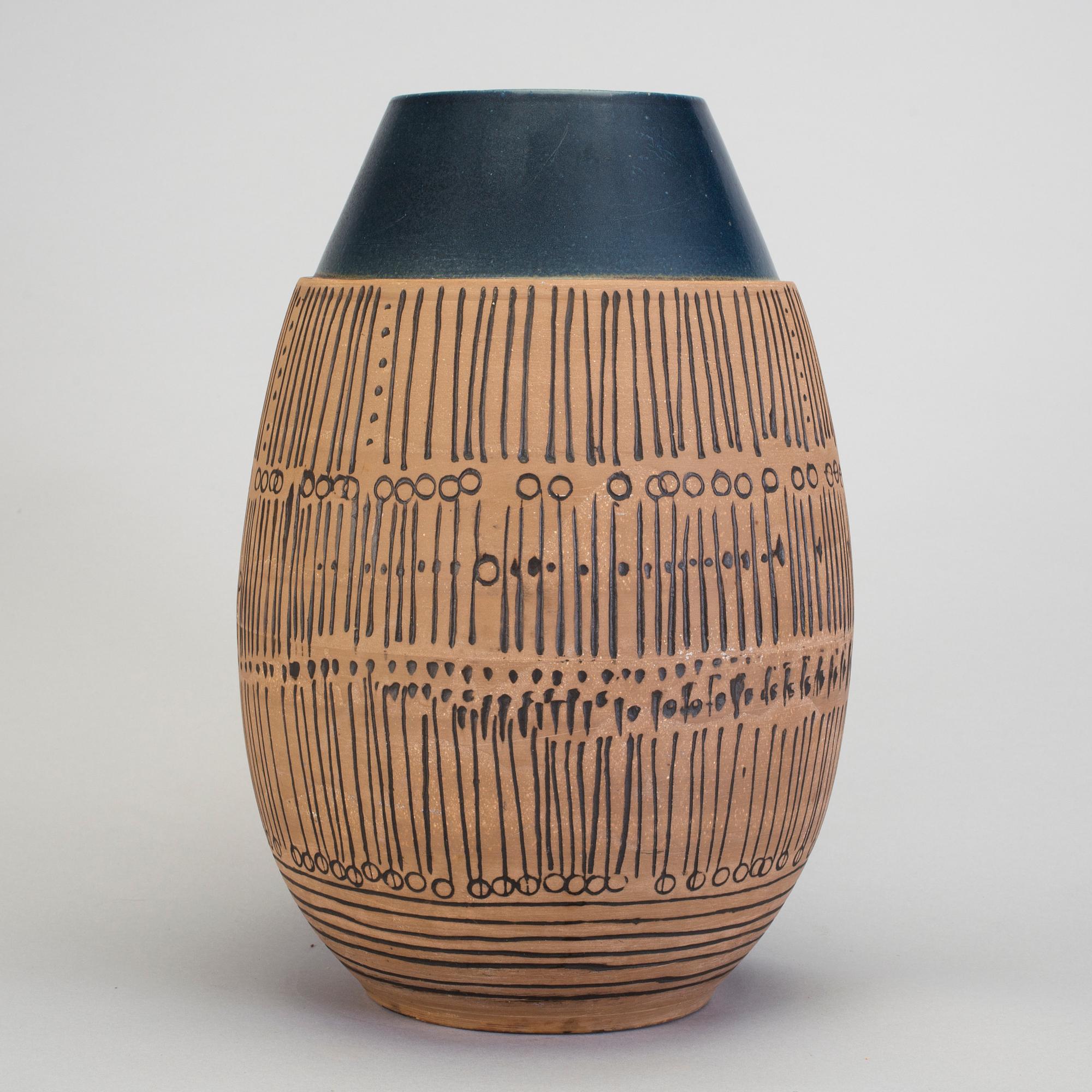 LISA LARSON, vas, stengods, Gustavsberg.