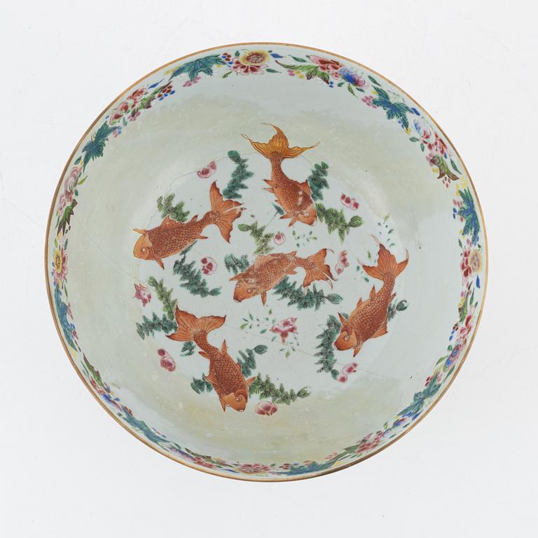 A Chinese famille rose punch bowl, Qing dynasty, Qianlong (1736-95).