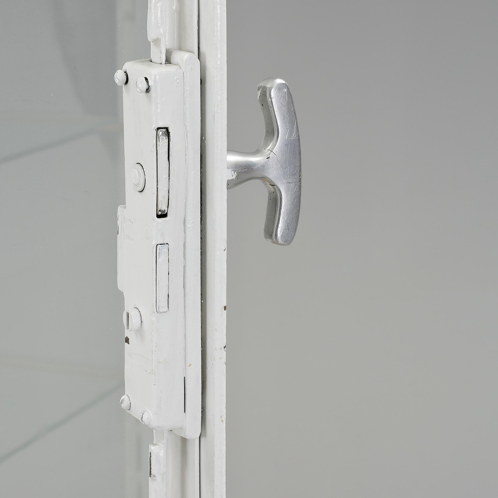 LÄKARSKÅP, 1900-tal.