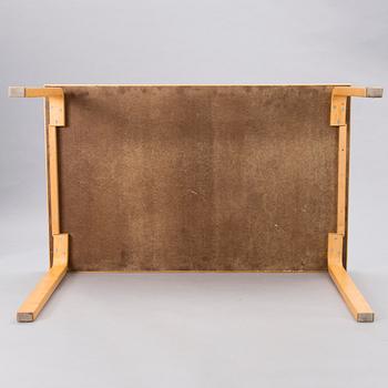 ALVAR AALTO, PÖYTÄ ja TUOLEJA, 4 kpl, malli 69, Artek, 1900-luvun viimeinen neljännes.