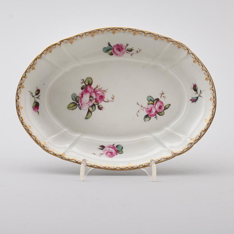 FAT, porslin, Berlin, omkring år 1800.