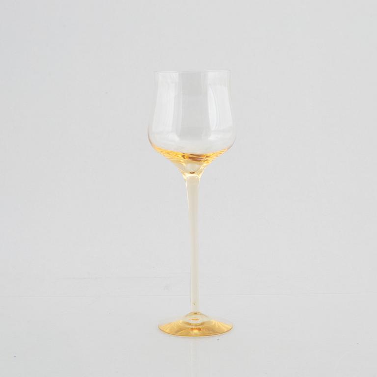 Nils Landberg, 16 model "NS 1777" wine glasses, Orrefors.