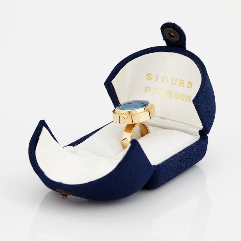 SIGURD PERSSON, Ring with opal.