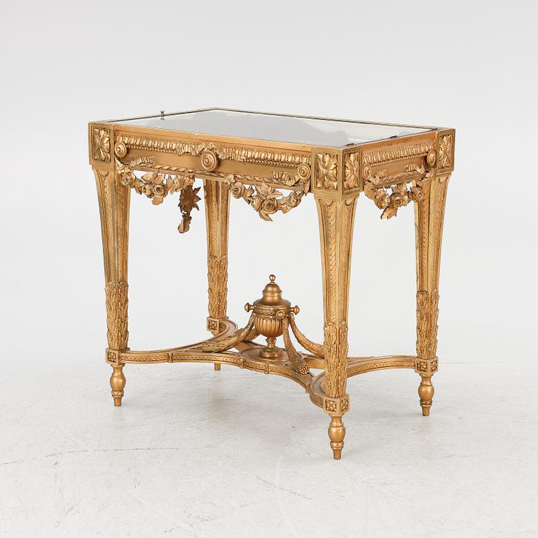 A Louis XVI style display table, 19th/20th century.