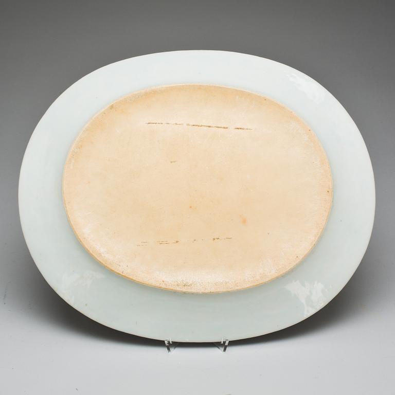STEKFAT, porslin. Kina, Qianlong(1736-1795).