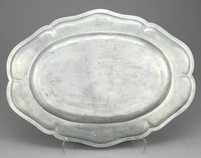 UPPLÄGGNINGSFAT, tenn, troligen Tyskland, 1700-tal.
