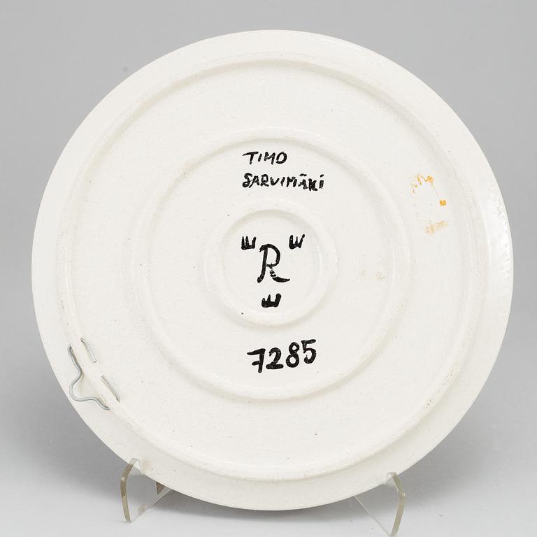 TIMO SARVIMÄKI, a stoneware dish, Rörstrand.