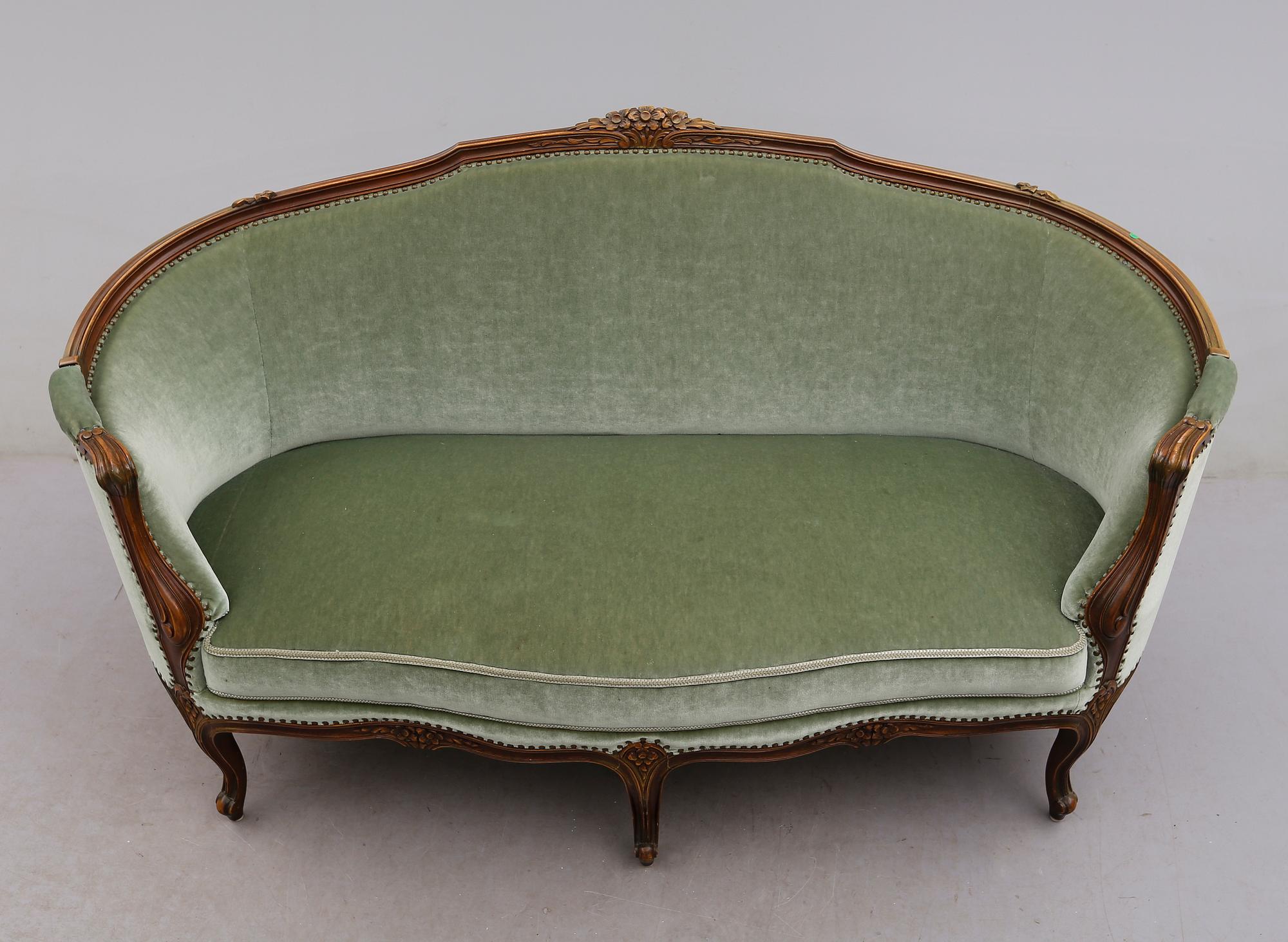 SOFFA, rokokostil, 1900-talets andra hälft.