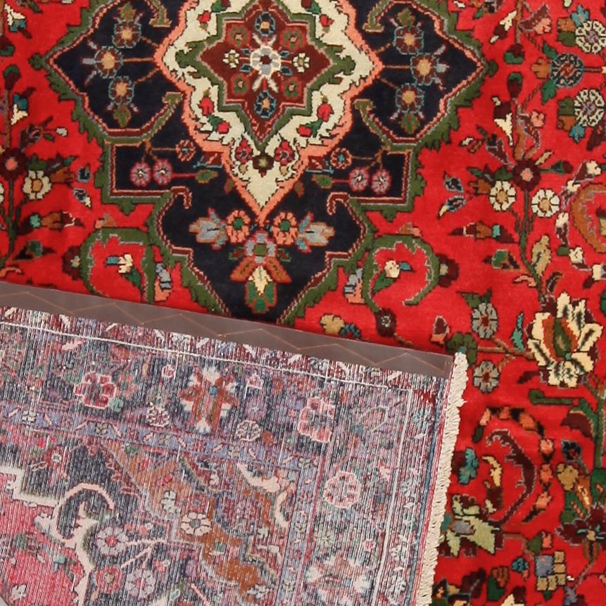 MATTA, Hamadan, ca 297 x 190 cm.