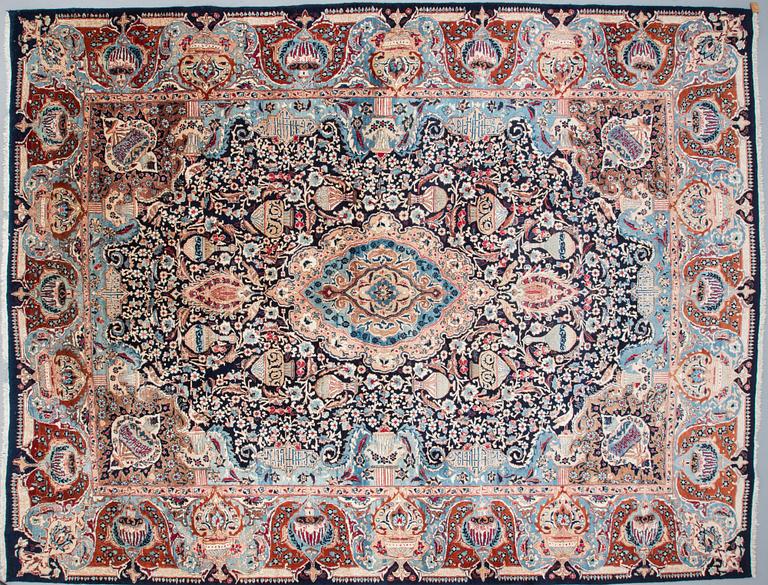 MATTA, Kashmar, 1900-talets slut. Ca 392 x 306 cm.