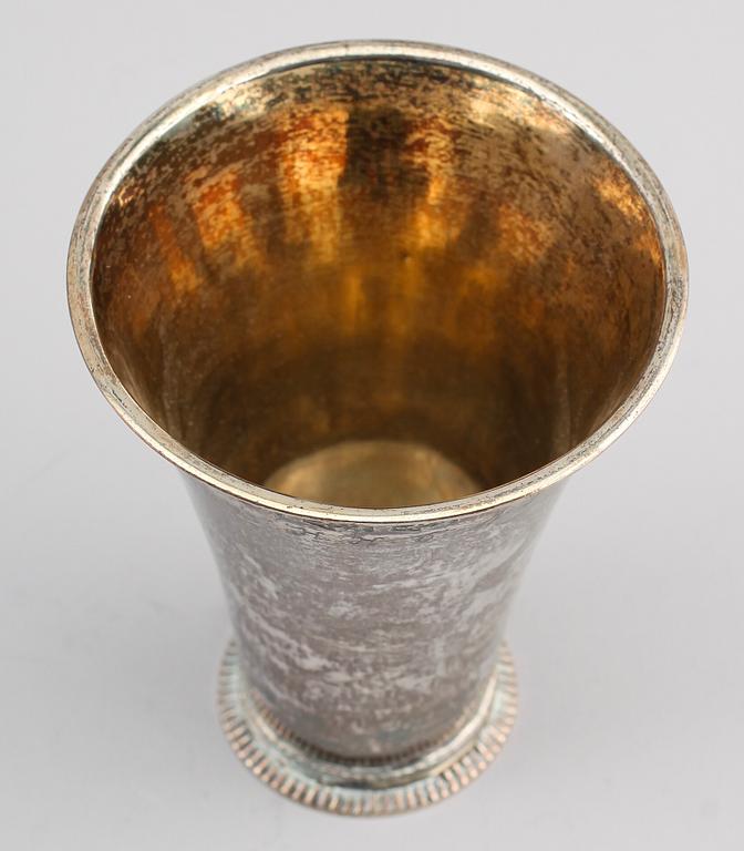 BÄGARE, silver, Henrik Nourin, Norrköping 1769. Vikt ca 147 g.