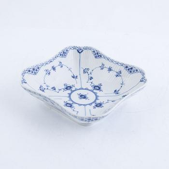 Dinner service, porcelain, 50 pieces, "Musselmalet", Royal Copenhagen, Denmark.