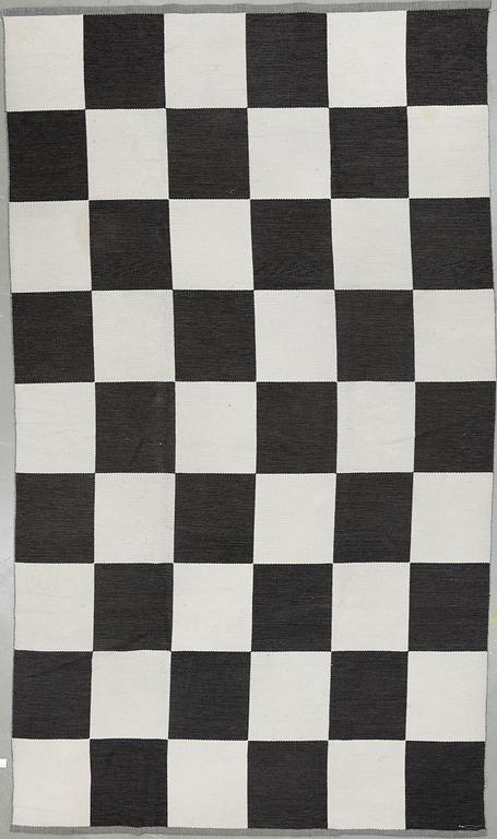 MATTA, Kasthall. Ca 450x260 cm.