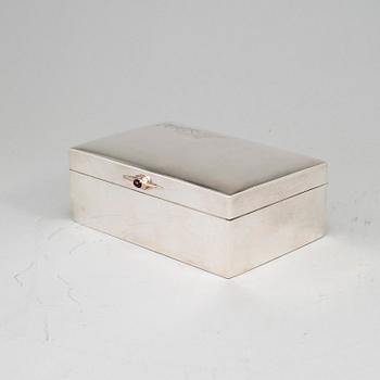 CG HALLBERG, a silver cigarr box, Stockholm, 1907.